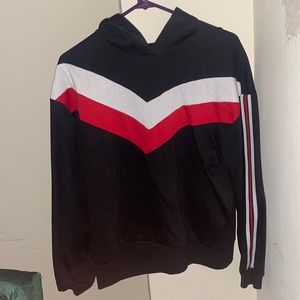 🌟ZUMIEZ Trillium hooded sweatshirt🌟